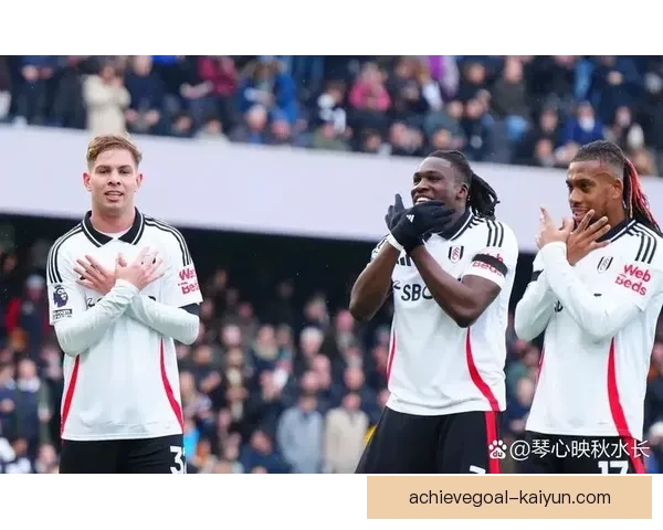 南安普顿王朝逐渐复苏,英超表现备受关注 南安普顿王朝逐渐复苏,英超表现备受关注