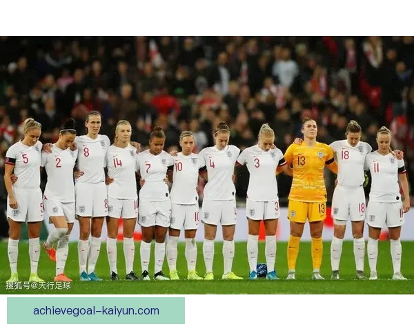 女足欧洲杯德国队表现稳健，攻防两端展现强劲竞争力
